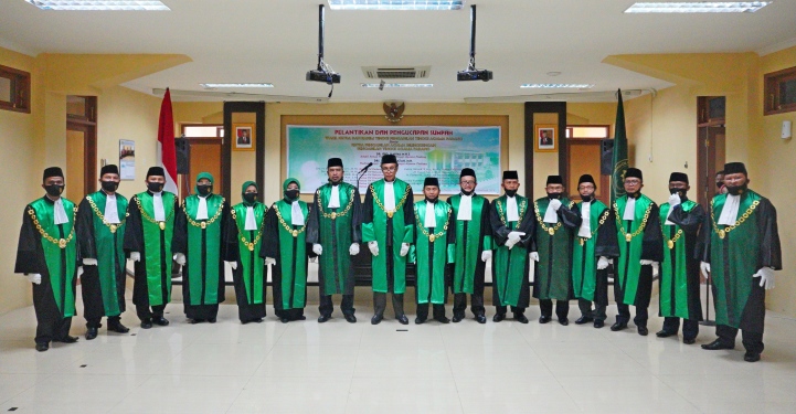 KPTA Padang lantik Wakil Ketua PTA, 1 satu Hakim Tinggi, dan  13 tiga belas Ketua PA